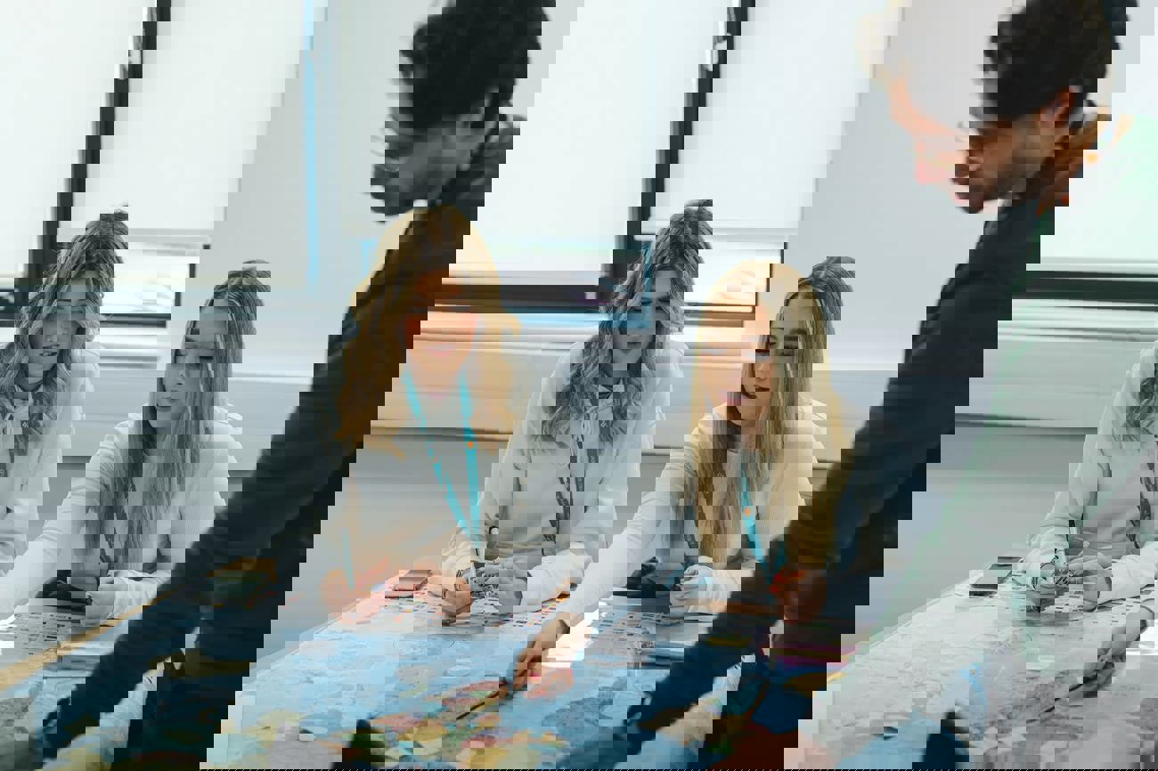 Myfyrwyr twristiaeth